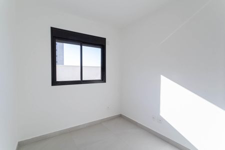 Apartamento à venda com 179m², 3 quartos e 2 vagas Apartamento à venda com 179m², 3 quartos e 2 vagasQuarto 2