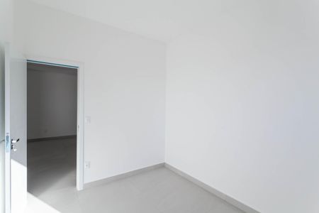 Quarto 2 de apartamento à venda com 3 quartos, 179m² em Cabral, Contagem