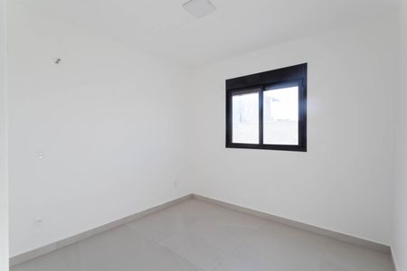 Apartamento à venda com 179m², 3 quartos e 2 vagas Apartamento à venda com 179m², 3 quartos e 2 vagasSuíte