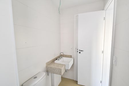 Apartamento à venda com 113m², 2 quartos e 1 vaga Apartamento à venda com 113m², 2 quartos e 1 vagaBanheiro