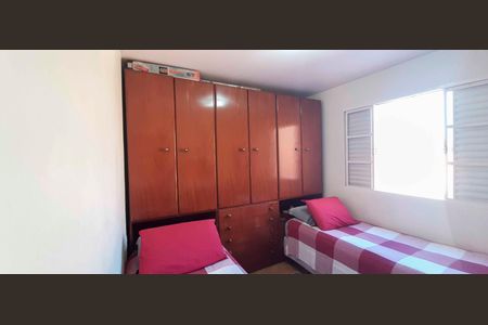 Quarto 1 de casa à venda com 3 quartos, 170m² em Cidade das Flores, Osasco