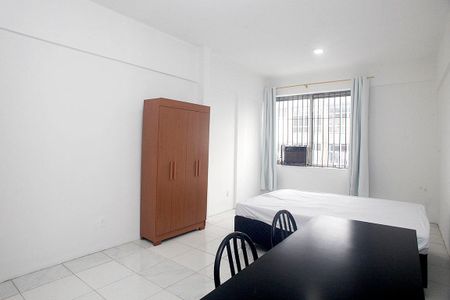 Studio  de kitnet/studio para alugar com 1 quarto, 28m² em Menino Deus, Porto Alegre