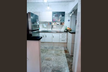 Apartamento para alugar com 207m², 3 quartos e 4 vagas Apartamento para alugar com 207m², 3 quartos e 4 vagasCozinha
