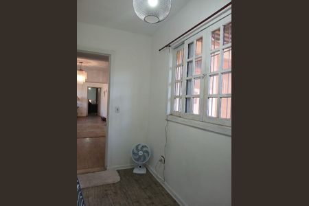 Apartamento para alugar com 207m², 3 quartos e 4 vagas Apartamento para alugar com 207m², 3 quartos e 4 vagasQuarto