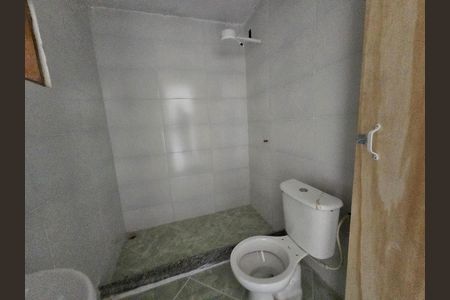 Casa para alugar com 100m², 2 quartos e 1 vaga Casa para alugar com 100m², 2 quartos e 1 vagaBanheiro 2