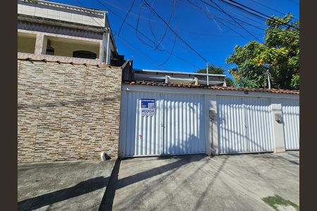 Casa para alugar com 100m², 2 quartos e 1 vaga Casa para alugar com 100m², 2 quartos e 1 vagaFachada