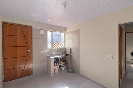 Cozinha  de casa para alugar com 1 quarto, 30m² em Vila Nhocuné, São Paulo