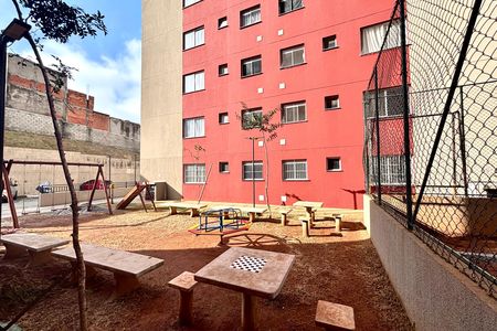 Apartamento para alugar com 47m², 2 quartos e sem vagaÁrea comum playground 