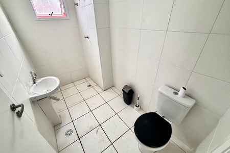 Banheiro  de apartamento para alugar com 2 quartos, 47m² em Jardim Lourdes, Ferraz de Vasconcelos