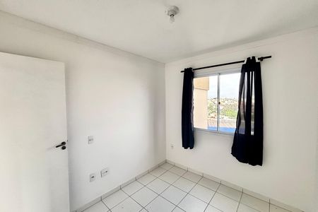 Quarto 1 de apartamento para alugar com 2 quartos, 47m² em Jardim Lourdes, Ferraz de Vasconcelos