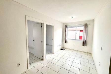 Sala de apartamento para alugar com 2 quartos, 47m² em Jardim Lourdes, Ferraz de Vasconcelos