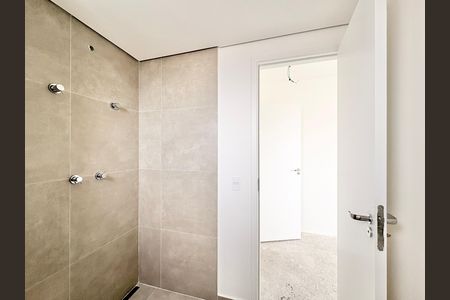Apartamento à venda com 100m², 3 quartos e 2 vagas Apartamento à venda com 100m², 3 quartos e 2 vagasBanheiro da Suíte