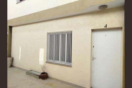 Casa de condomínio para alugar com 146m², 3 quartos e 2 vagas Casa de condomínio para alugar com 146m², 3 quartos e 2 vagasFachada