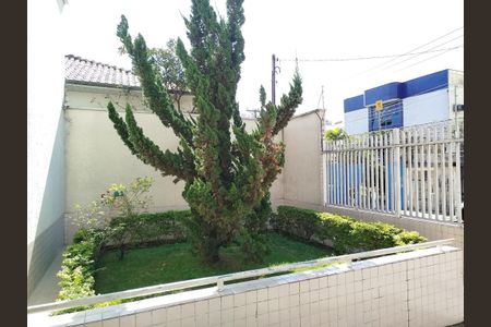 Casa de condomínio para alugar com 146m², 3 quartos e 2 vagas Casa de condomínio para alugar com 146m², 3 quartos e 2 vagasÁrea comum - jardim
