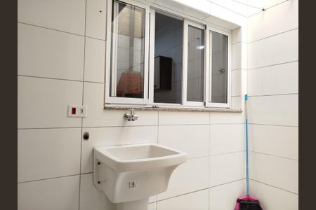 Casa de condomínio para alugar com 146m², 3 quartos e 2 vagas Casa de condomínio para alugar com 146m², 3 quartos e 2 vagasÁrea de serviço