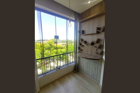 Varanda de apartamento à venda com 2 quartos, 68m² em Niterói, Canoas