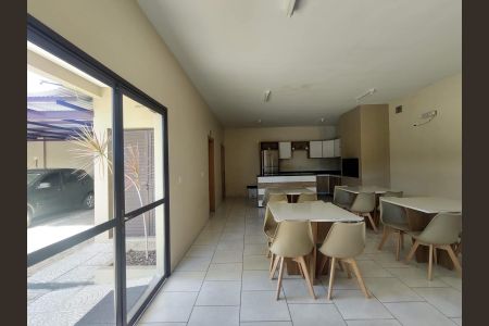 Área externa de apartamento à venda com 2 quartos, 68m² em Niterói, Canoas