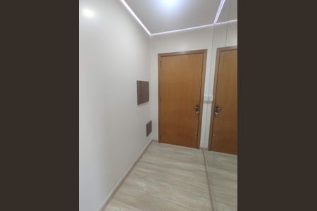 Quarto de apartamento à venda com 2 quartos, 68m² em Niterói, Canoas