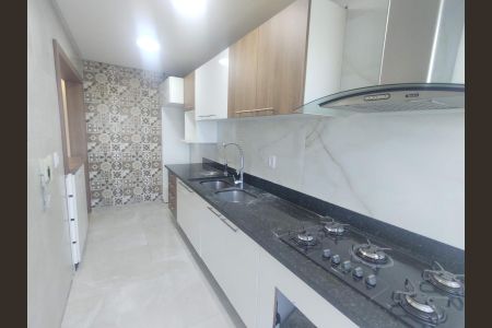 Apartamento à venda com 68m², 2 quartos e 1 vaga Apartamento à venda com 68m², 2 quartos e 1 vagaCozinha
