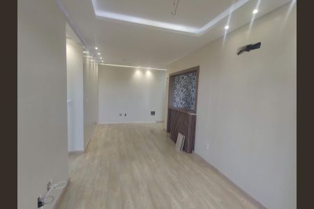 Sala de apartamento à venda com 2 quartos, 68m² em Niterói, Canoas