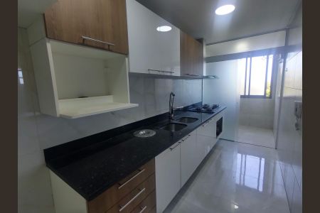Apartamento à venda com 68m², 2 quartos e 1 vaga Apartamento à venda com 68m², 2 quartos e 1 vagaCozinha
