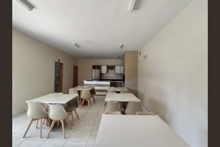 Apartamento à venda com 68m², 2 quartos e 1 vaga Apartamento à venda com 68m², 2 quartos e 1 vagaÁrea externa