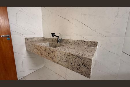 Casa para alugar com 180m², 3 quartos e 3 vagas Casa para alugar com 180m², 3 quartos e 3 vagasBanheiro da Suíte 3