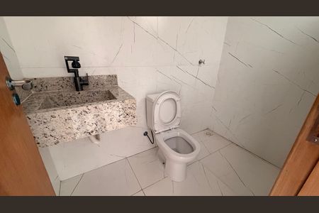 Lavabo de casa à venda com 3 quartos, 180m² em Moinho dos Ventos, Goiânia