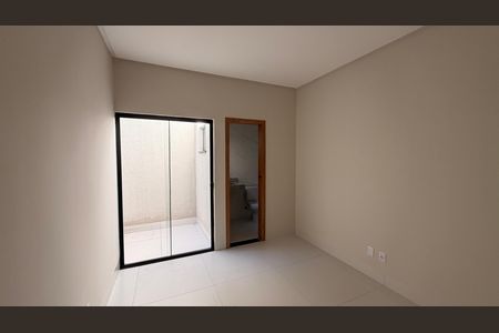 Casa para alugar com 180m², 3 quartos e 3 vagas Casa para alugar com 180m², 3 quartos e 3 vagasSuíte 2