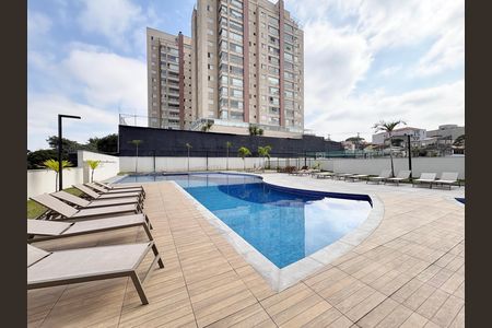 Apartamento à venda com 100m², 3 quartos e 2 vagas Apartamento à venda com 100m², 3 quartos e 2 vagasÁrea comum - Piscina