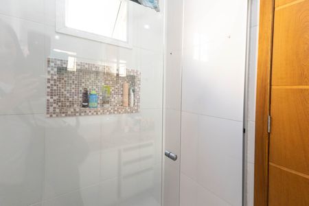 Casa de condomínio à venda com 298m², 4 quartos e 3 vagas Casa de condomínio à venda com 298m², 4 quartos e 3 vagasBanheiro da Suíte 4