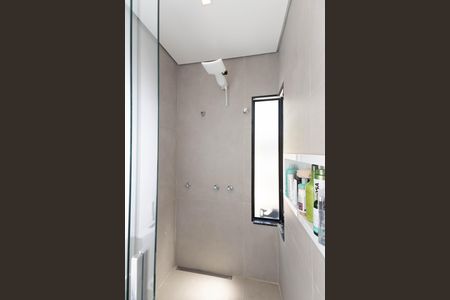 Casa de condomínio à venda com 298m², 4 quartos e 3 vagas Casa de condomínio à venda com 298m², 4 quartos e 3 vagasBanheiro da Suíte 2