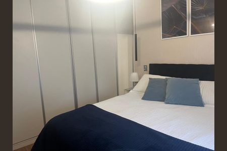 Casa de condomínio à venda com 298m², 4 quartos e 3 vagasQuarto