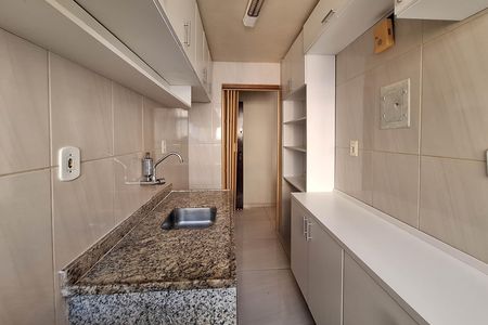 Cozinha de apartamento para alugar com 2 quartos, 70m² em Fonseca, Niterói