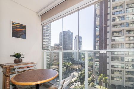 Studio à venda com 25m², 1 quarto e sem vaga Studio à venda com 25m², 1 quarto e sem vagaVaranda