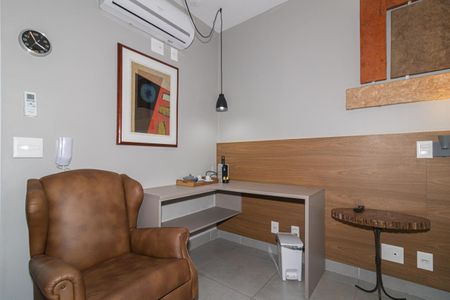 Studio à venda com 25m², 1 quarto e sem vaga Studio à venda com 25m², 1 quarto e sem vagaStudio