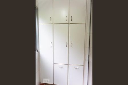 Apartamento à venda com 68m², 2 quartos e 1 vagaÁrea de serviço