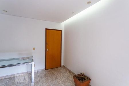Apartamento à venda com 68m², 2 quartos e 1 vagaSala