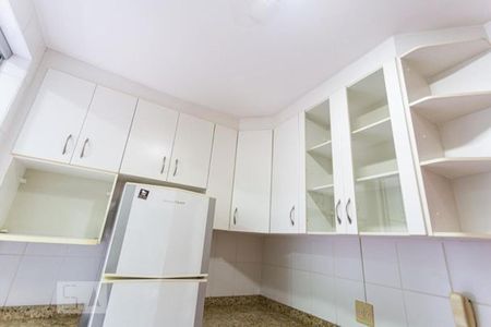 Apartamento à venda com 68m², 2 quartos e 1 vagaCozinha
