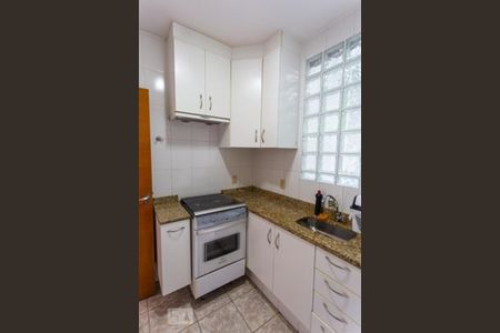Apartamento à venda com 68m², 2 quartos e 1 vagaCozinha