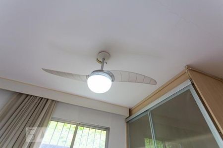 Apartamento à venda com 68m², 2 quartos e 1 vagaQuarto