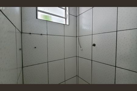 Casa para alugar com 30m², 1 quarto e sem vaga Casa para alugar com 30m², 1 quarto e sem vagaBanheiro