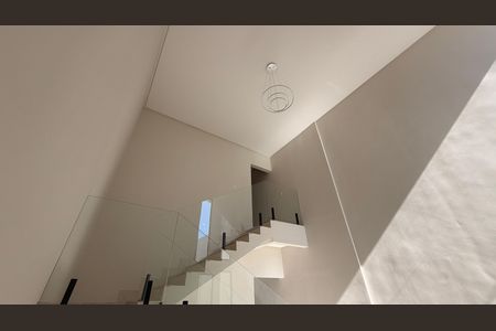 Sala de casa para alugar com 3 quartos, 180m² em Moinho dos Ventos, Goiânia