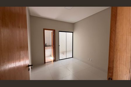 Casa à venda com 180m², 3 quartos e 3 vagas Casa à venda com 180m², 3 quartos e 3 vagasSuíte 1