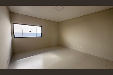 Casa à venda com 180m², 3 quartos e 3 vagas Casa à venda com 180m², 3 quartos e 3 vagasSuíte 3