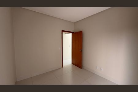 Casa à venda com 180m², 3 quartos e 3 vagas Casa à venda com 180m², 3 quartos e 3 vagasSuíte 1