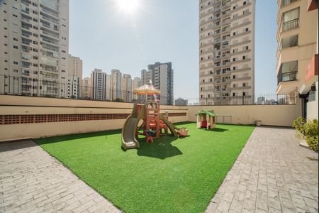 Apartamento para alugar com 57m², 2 quartos e 1 vaga Apartamento para alugar com 57m², 2 quartos e 1 vagaÁrea comum - Playground