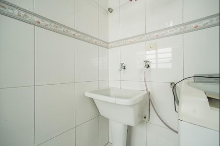 Área de Serviço de apartamento para alugar com 2 quartos, 57m² em Bosque da Saúde, São Paulo