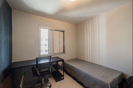 Quarto 1 de apartamento para alugar com 2 quartos, 57m² em Bosque da Saúde, São Paulo