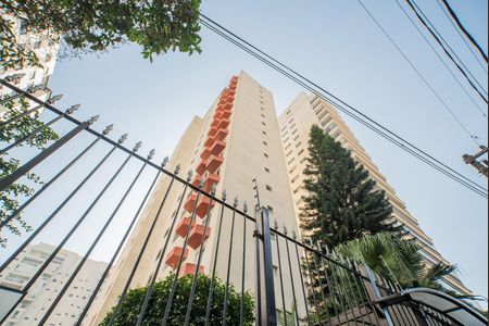 Fachada de apartamento para alugar com 2 quartos, 57m² em Bosque da Saúde, São Paulo